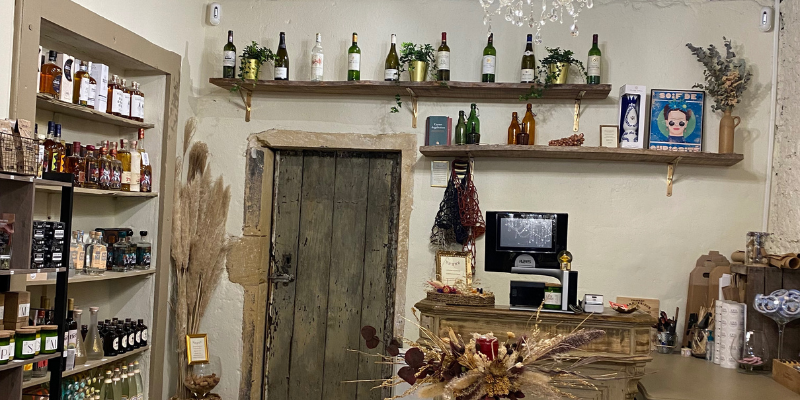 Vue intérieure de la Boutique Soif de Curiosité